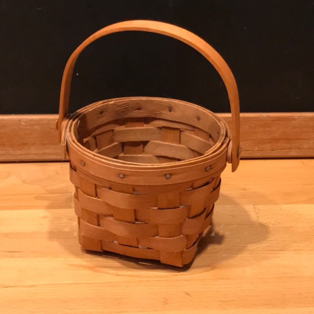 Longaberger Round Small Gathering Basket